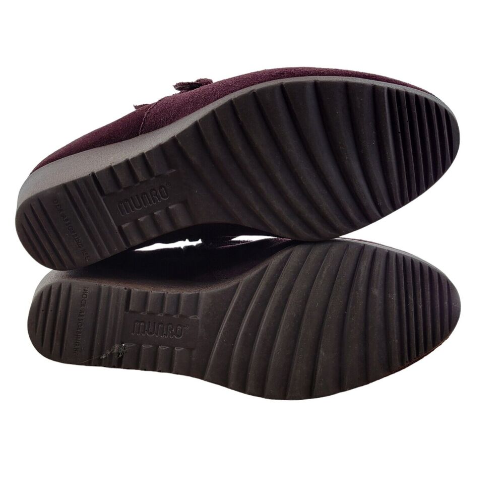 Munro Drew Wedge‎ Heel Ankle Boots Womens Size 6 Dark Purple Suede 2.25" Heel - Picture 7 of 9